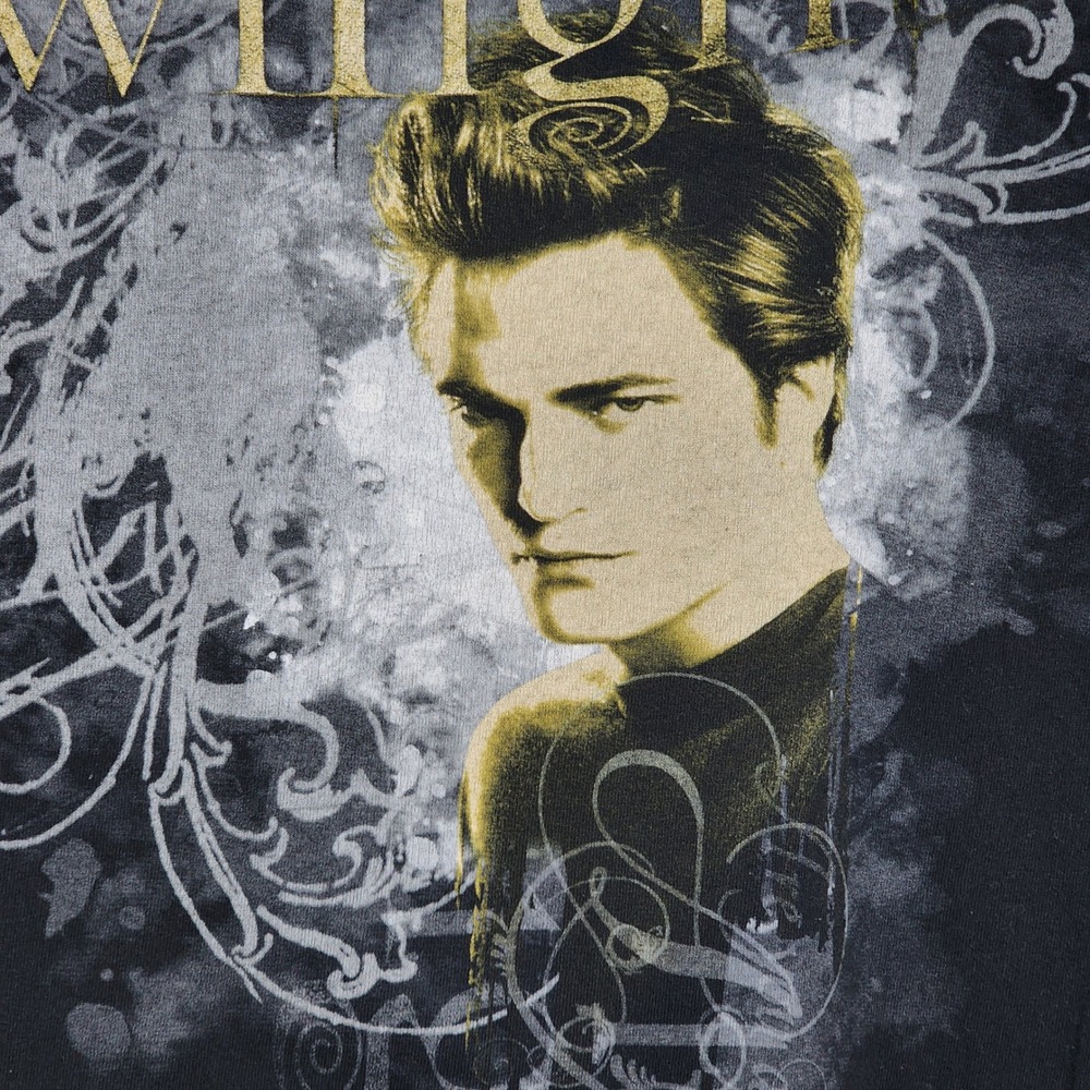 Anvil Twilight Edward Cullen Graphic T-Shirt 2X Black 2000s Movie Promo - Picture 4 of 7